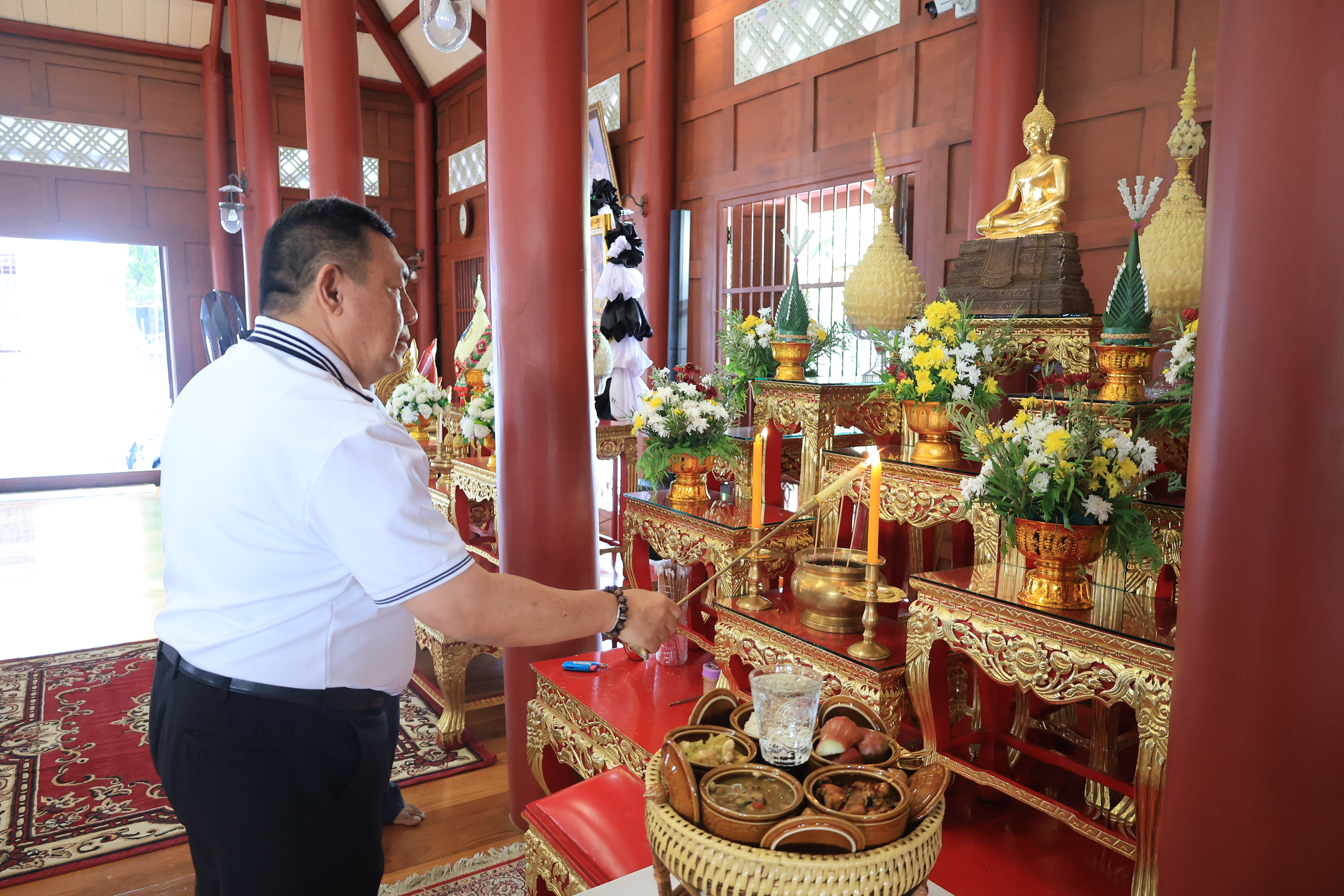 title - เลขาธิการ ส.ป.ก. เป็นประธานในพิธีทำบุญถวายสังฆทานอุทิศส่วนให้พี่น้องช่างสำรวจผู้ล่วงลับ ประจำปี 2569 